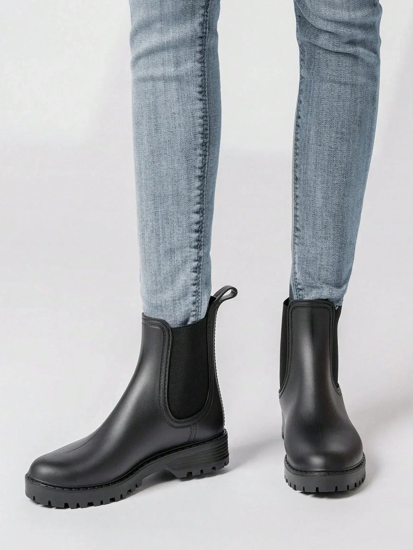 Comfortable Black Leather Ankle Boots for Women with Closed Toe Casual Style