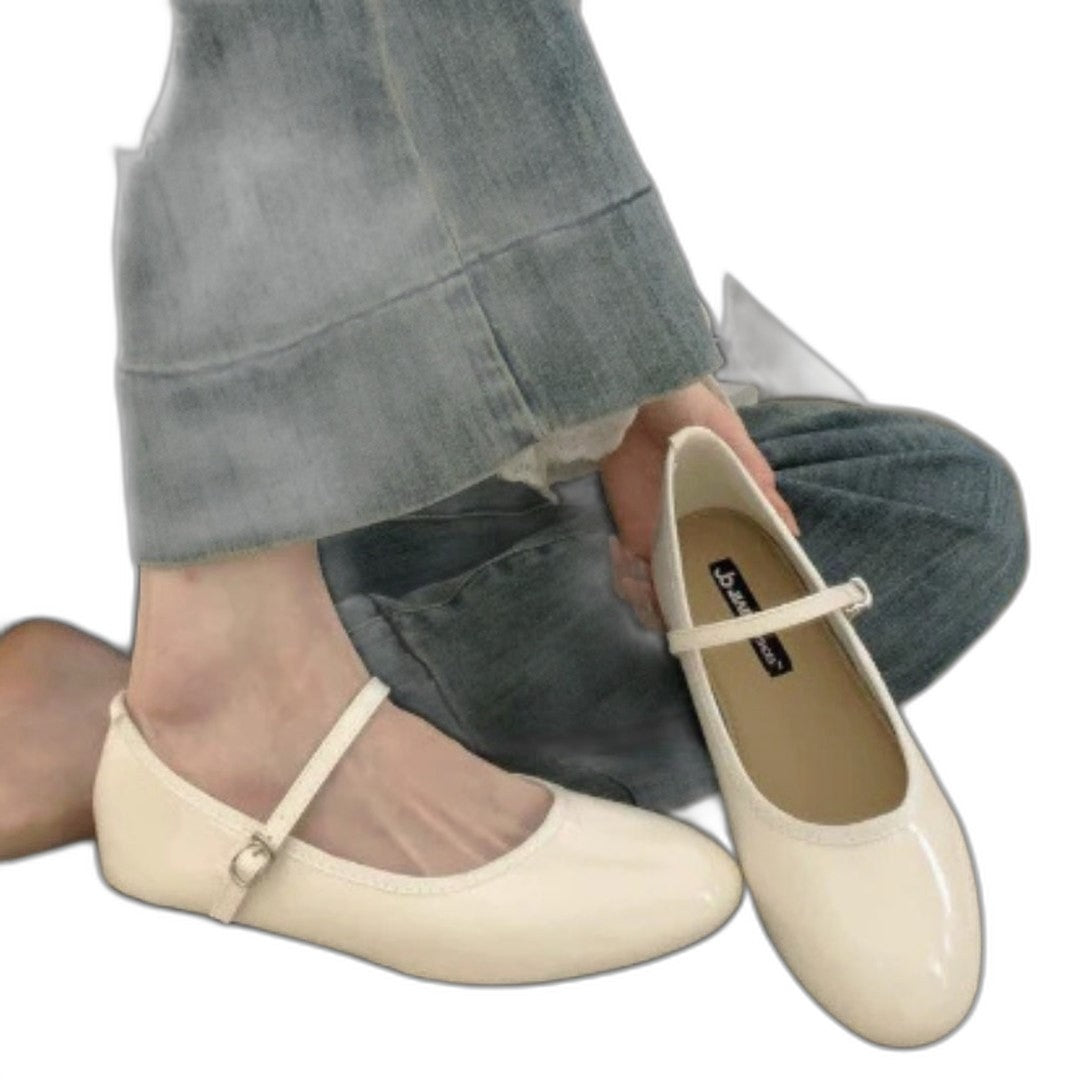 Comfortable Black Leather Mary Jane Shoes for Women with Ankle Strap Closed Toe Buckle Casual Style