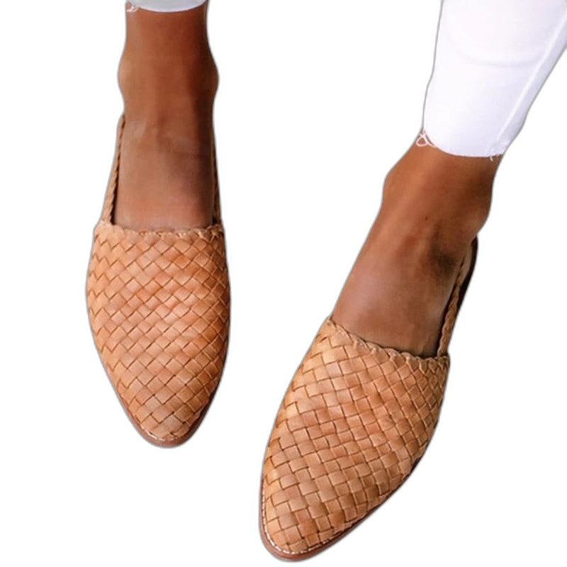 Comfortable Tan Leather Flats for Women with Closed Toe Casual Style