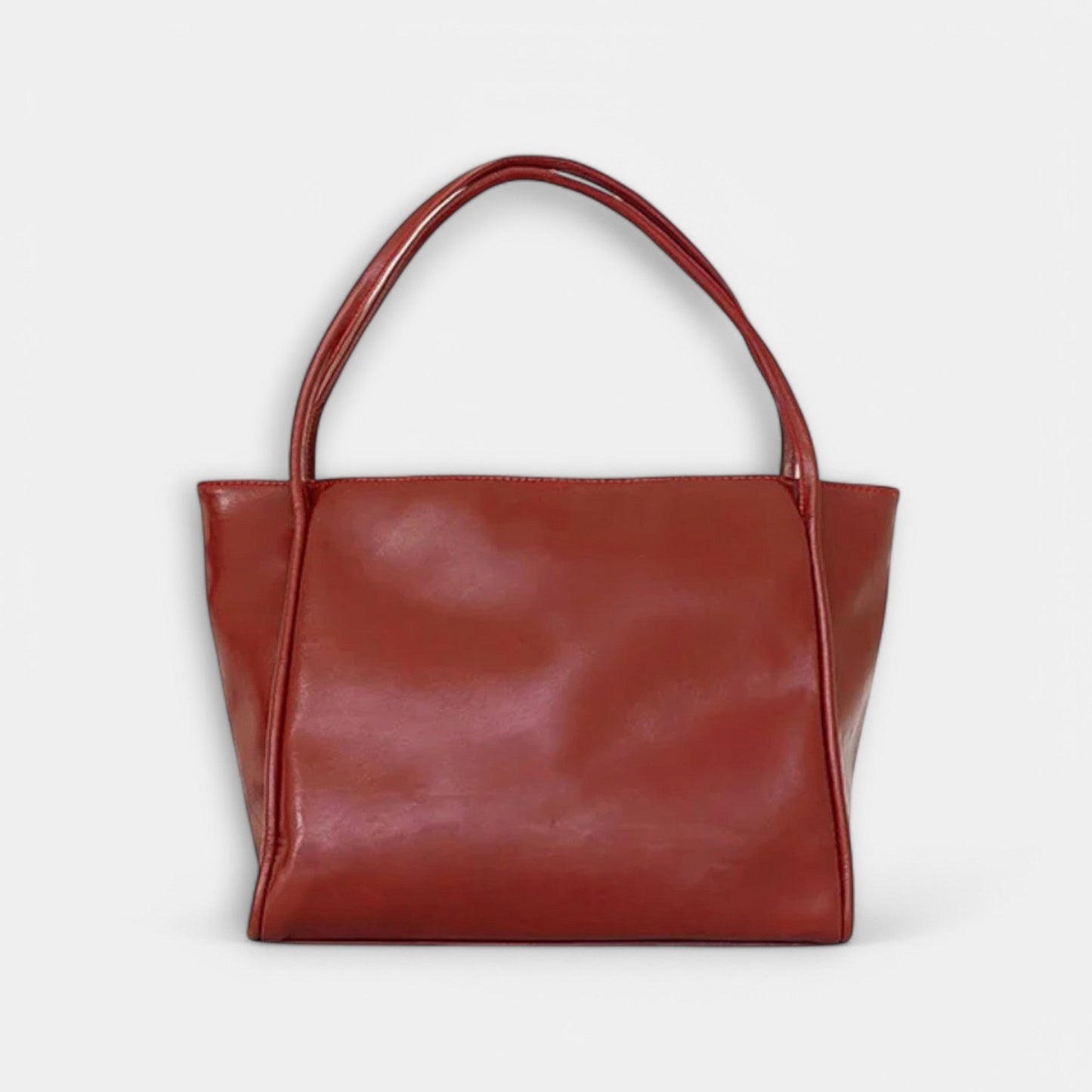 Effortless Black Leather Tote Bag for Women with Casual Style