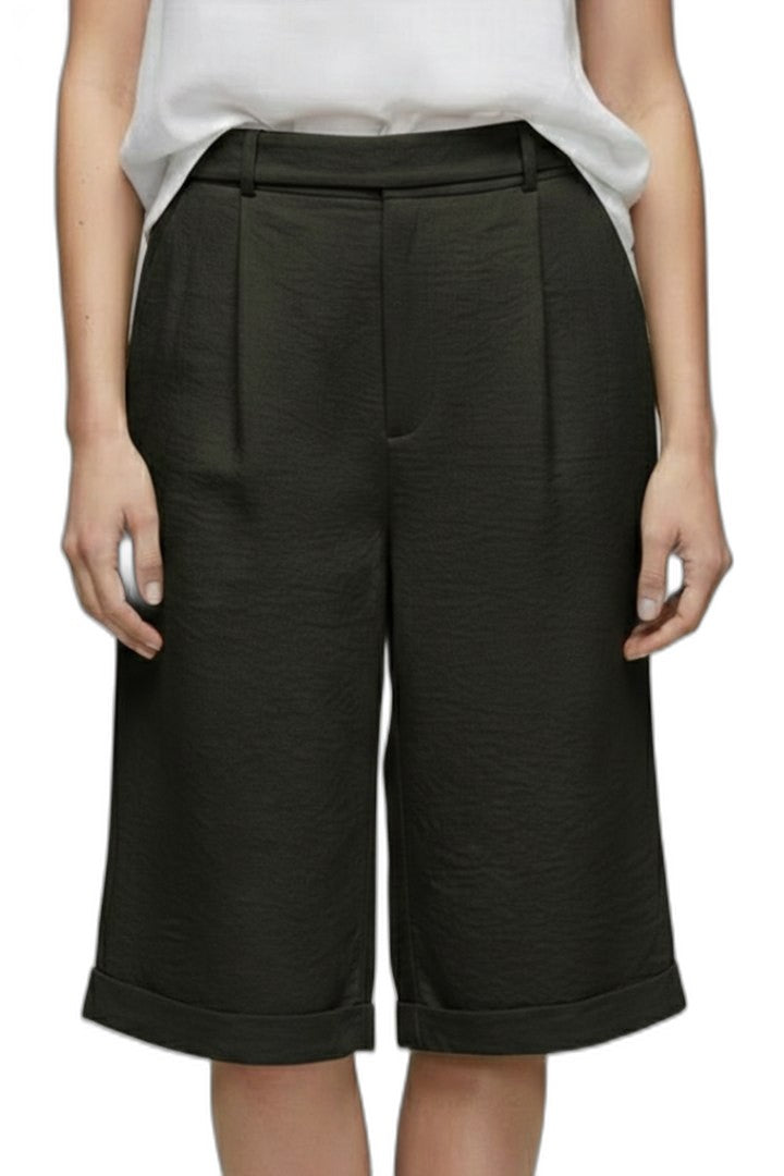 Effortless Green Shorts for Women with Belted High Waisted Pockets Casual Style