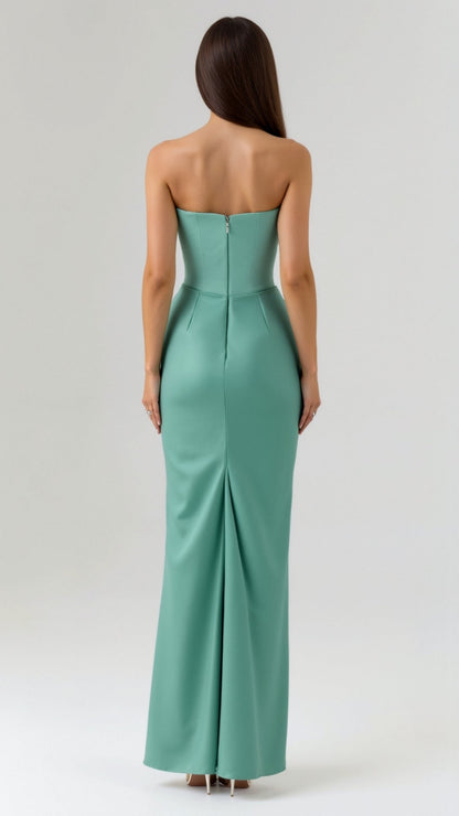 Elegant Velvet Maxi Dress for Women with Strapless Ruched Bodice Mermaid Hem Formal Wedding Guest Style