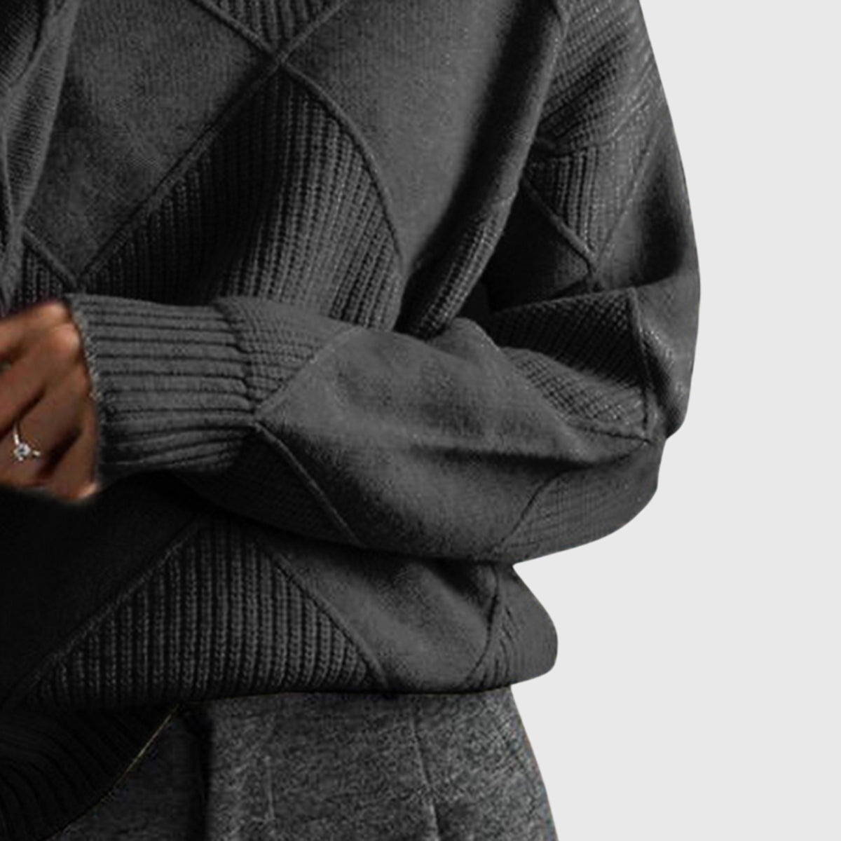 Comfortable Diamond Pattern Sweater for Women with Turtleneck Long Sleeve Relaxed Oversized Knit Style
