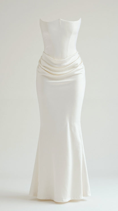 Elegant Velvet Maxi Dress for Women with Strapless Ruched Bodice Mermaid Hem Formal Wedding Guest Style