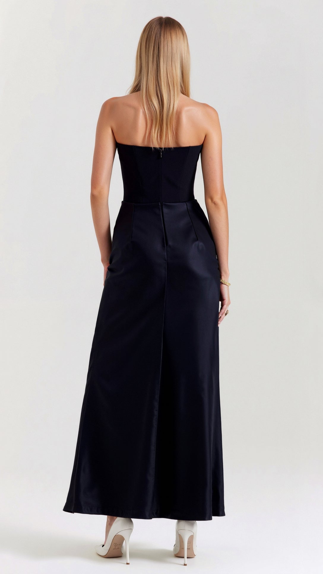 Elegant Velvet Maxi Dress for Women with Strapless Ruched Bodice Mermaid Hem Formal Wedding Guest Style