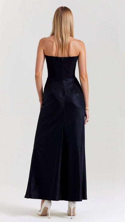 Elegant Velvet Maxi Dress for Women with Strapless Ruched Bodice Mermaid Hem Formal Wedding Guest Style