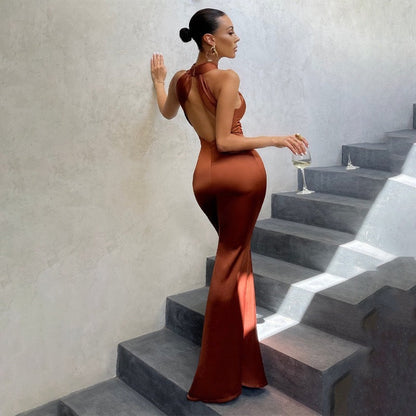 Elegant Halter Neck Maxi Dress for Women with Sleeveless Backless Mermaid Hem Formal Wedding Guest Style