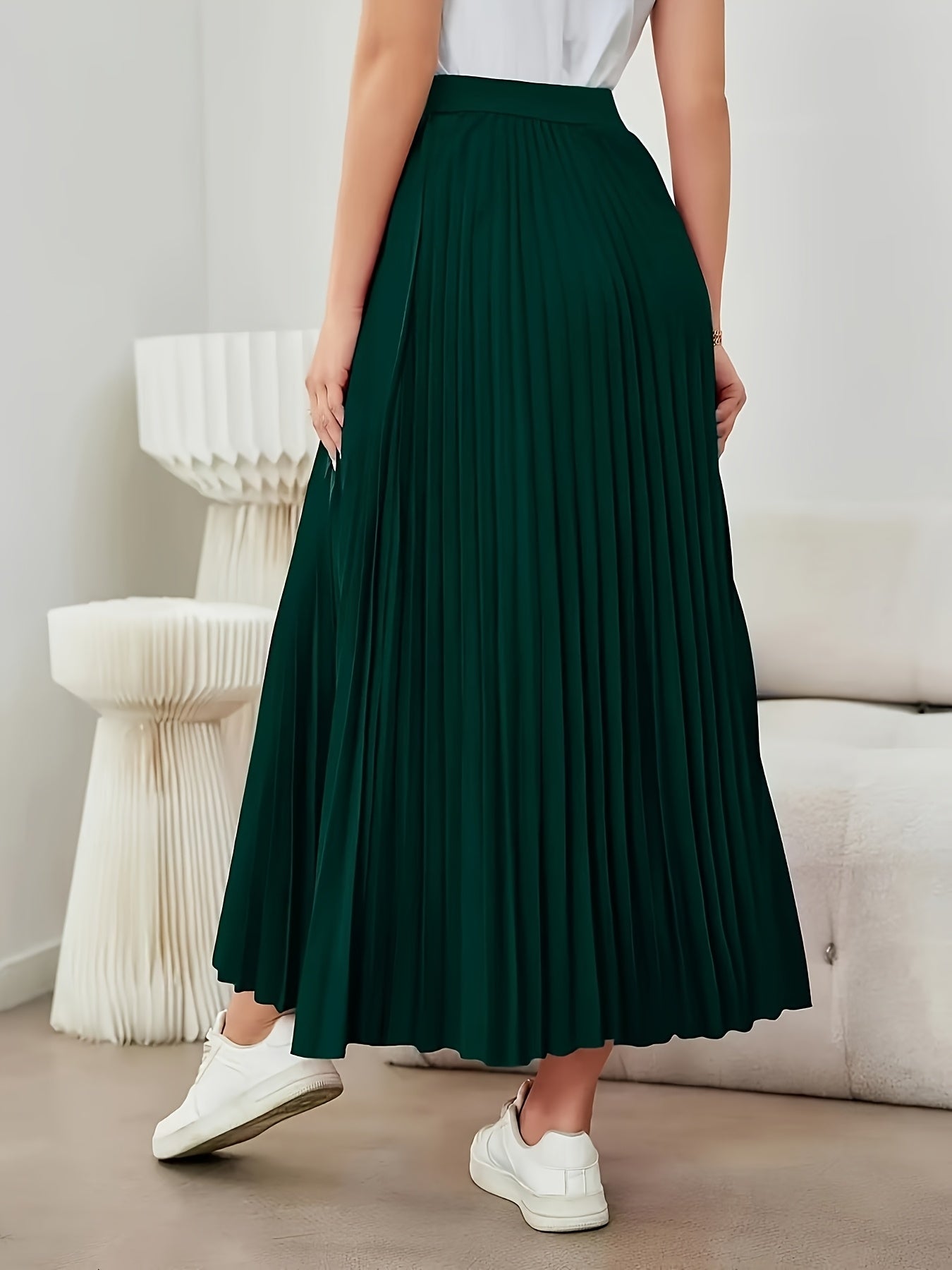Elegant Dark Green Pleated Maxi Skirt for Women with High Waist A Line Flowing Style