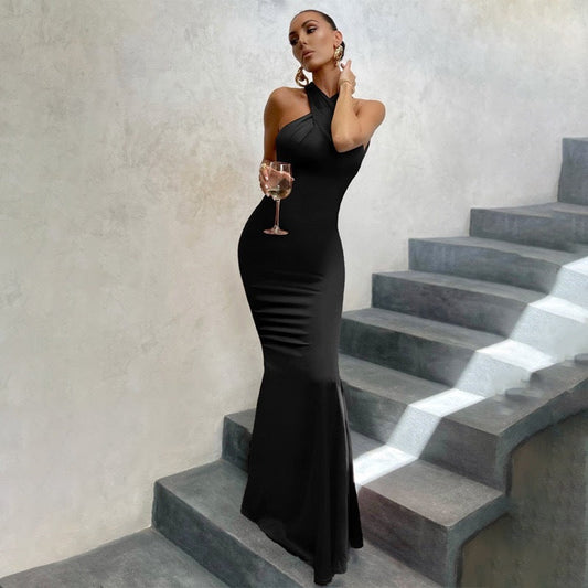 Elegant Halter Neck Maxi Dress for Women with Sleeveless Backless Mermaid Hem Formal Wedding Guest Style