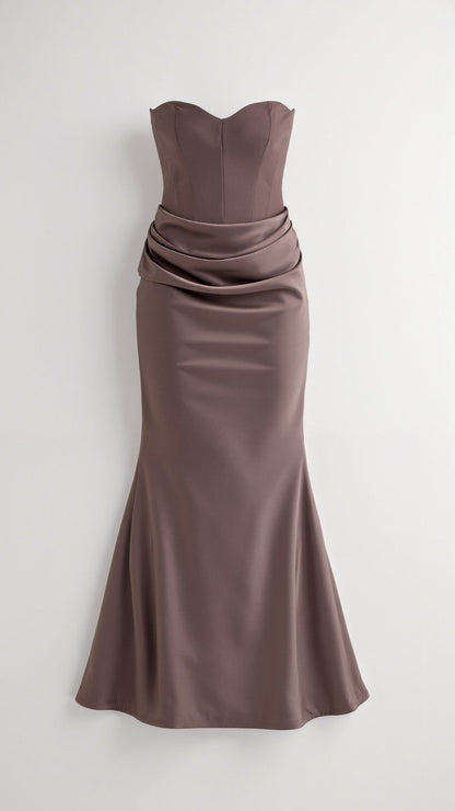 Elegant Velvet Maxi Dress for Women with Strapless Ruched Bodice Mermaid Hem Formal Wedding Guest Style