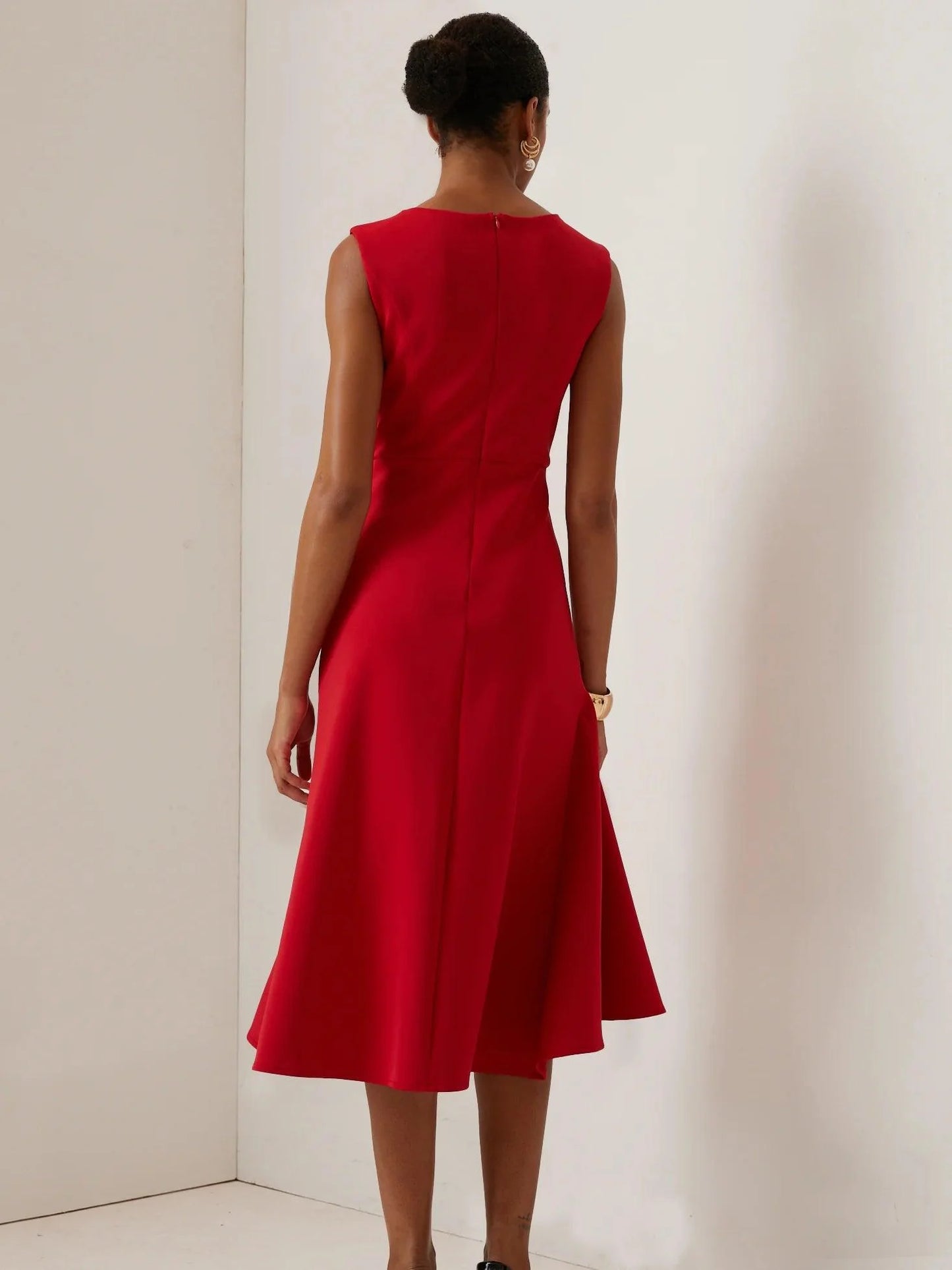 Elegant Draped Midi Dress for Women with Round Neck Sleeveless Asymmetrical Ruffle Flowing Style