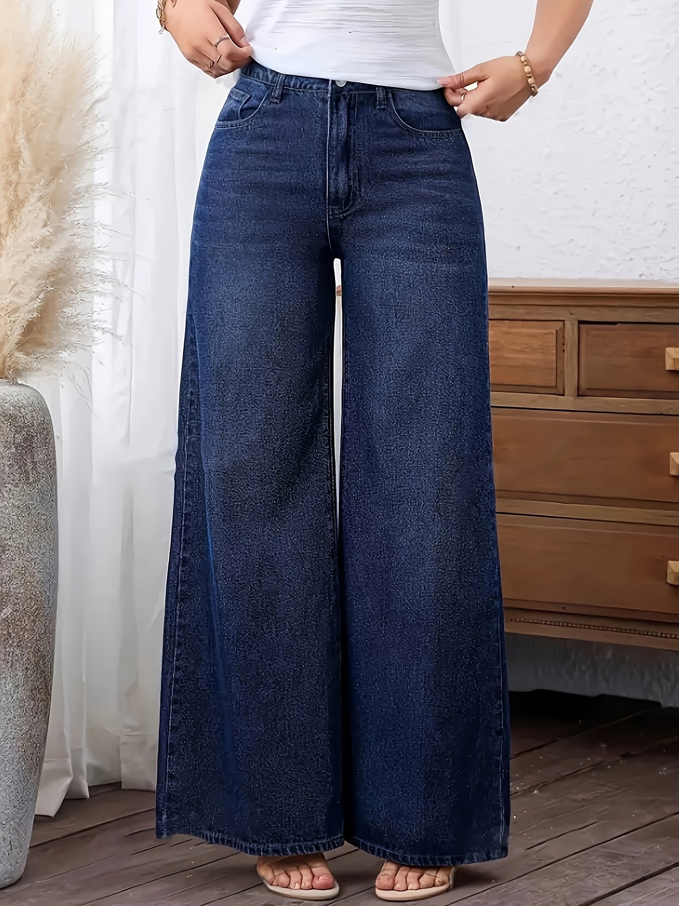Effortless Relaxed Blue Wide Leg Jeans for Women with High Waist Flowing Style