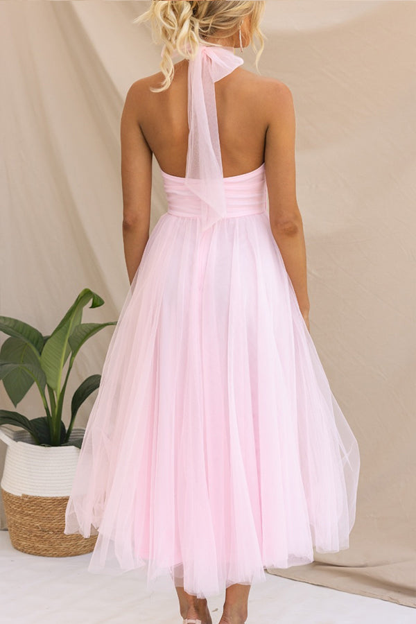 Elegant Tulle Maxi Dress for Women with Halter Neck Full Skirt Formal Wedding Guest Style