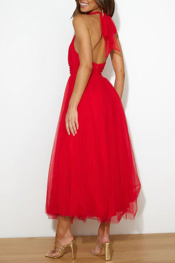 Elegant Tulle Maxi Dress for Women with Halter Neck Full Skirt Formal Wedding Guest Style