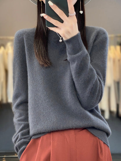 Comfortable Soft Sweater for Women with Crew Neck Long Sleeve Relaxed Oversized Knit Style