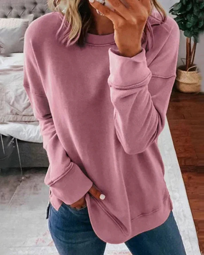 Comfortable Sweatshirt for Women with Crew Neck Long Sleeve Side Slit Relaxed Style