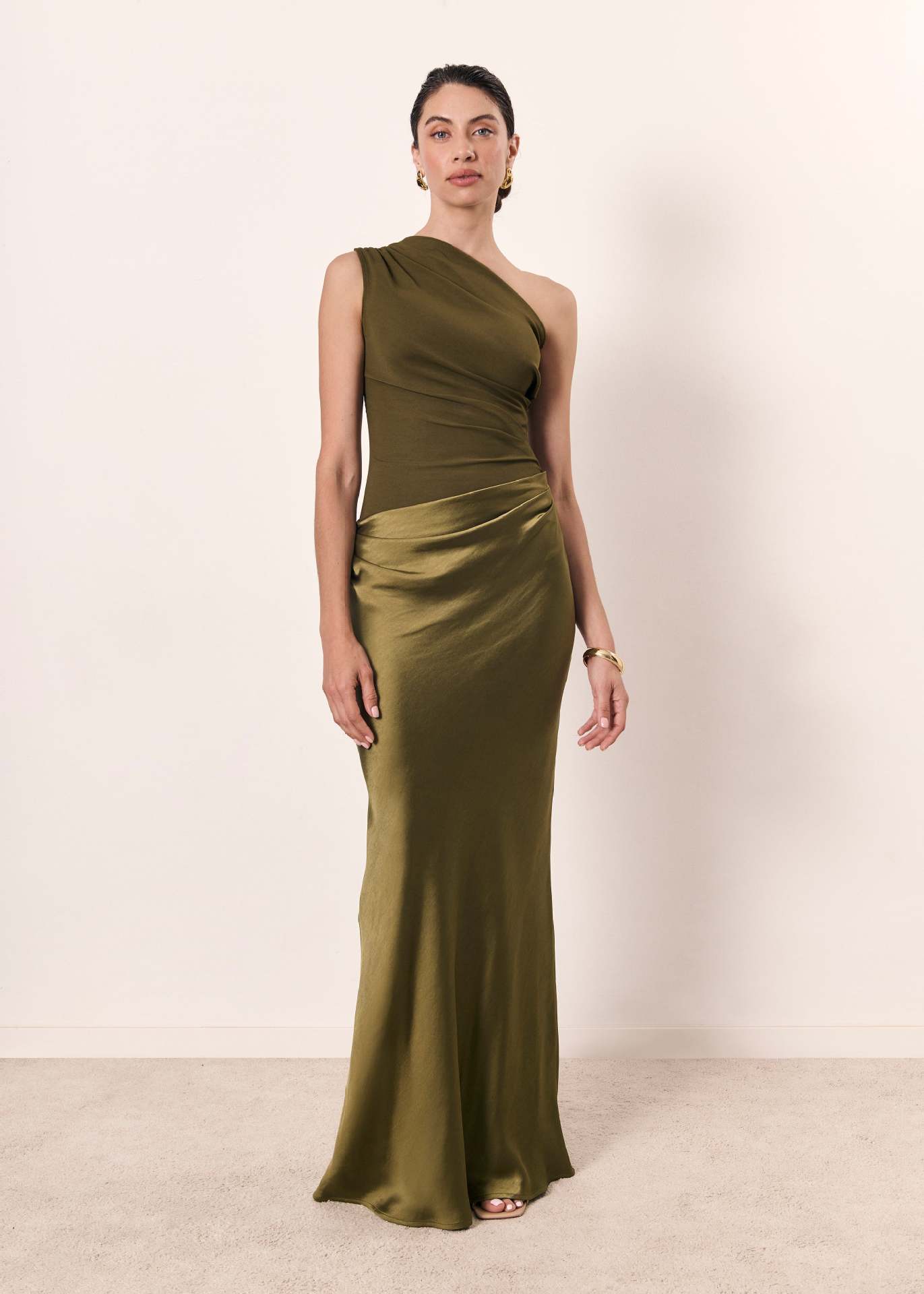 Elegant Satin Maxi Dress for Women with One Shoulder Ruched Bodice Floor Length Mermaid Style