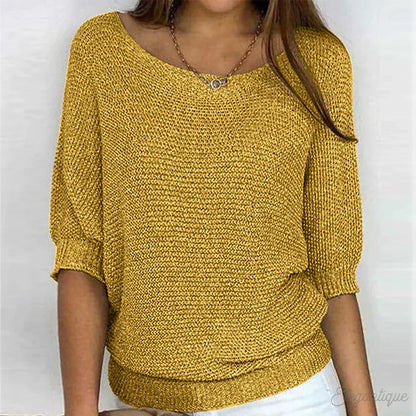 Comfortable Knit Sweater for Women with Scoop Neck Batwing Sleeve Relaxed Oversized Style