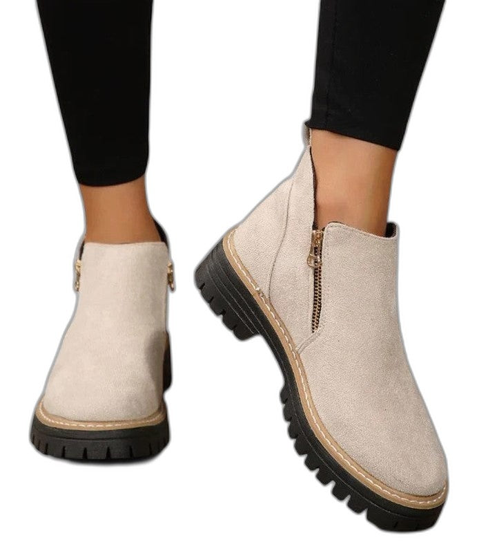 Comfortable Black Ankle Boots for Women with Closed Toe Casual Style