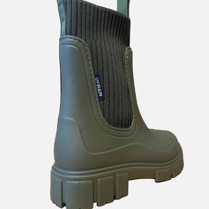 Comfortable Black Ankle Boots for Women with Closed Toe Casual Style