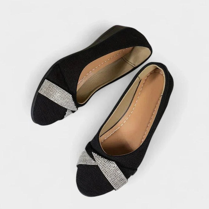 Comfortable Black Flats for Women with Pointed Toe Casual Style