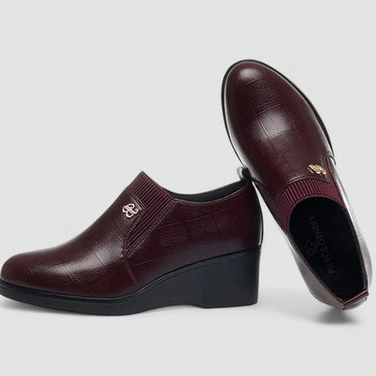 Comfortable Black Leather Loafers for Women with Wedge Pointed Toe Casual Style