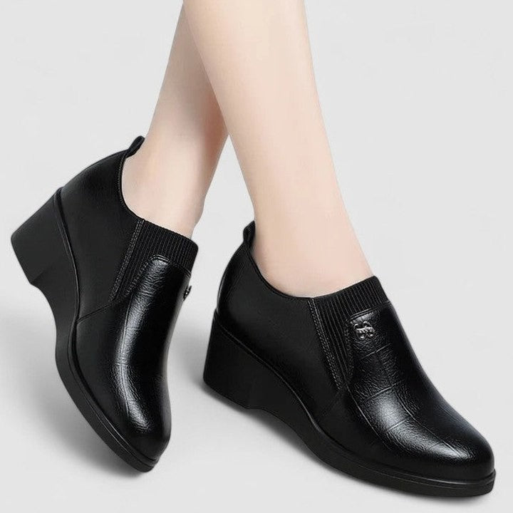 Comfortable Black Leather Loafers for Women with Wedge Pointed Toe Casual Style