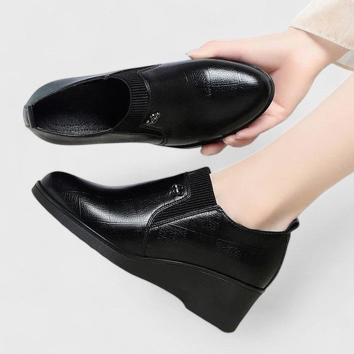 Comfortable Black Leather Loafers for Women with Wedge Pointed Toe Casual Style