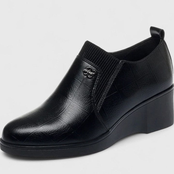 Comfortable Black Leather Loafers for Women with Wedge Pointed Toe Casual Style