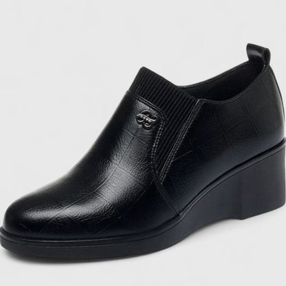 Comfortable Black Leather Loafers for Women with Wedge Pointed Toe Casual Style