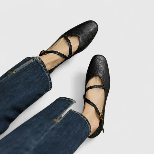 Comfortable Black Leather Mary Jane Shoes for Women with Closed Toe Casual Style