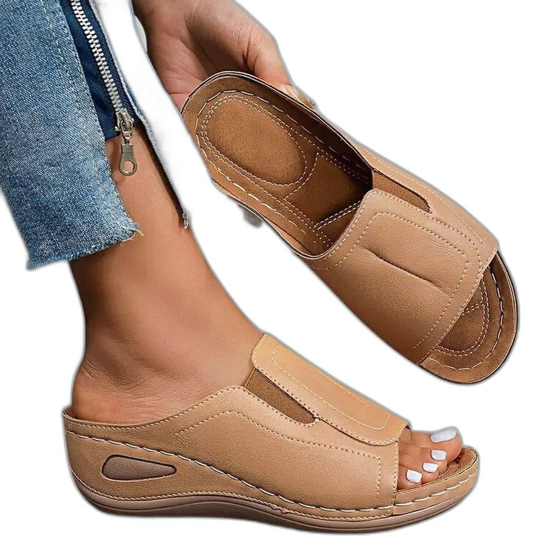 Comfortable Black Leather Sandals for Women with Platform Open Toe Casual Style