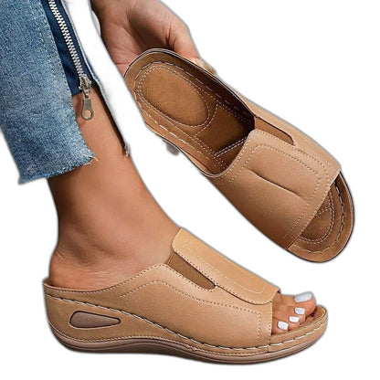 Comfortable Black Leather Sandals for Women with Platform Open Toe Casual Style