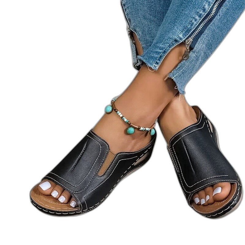 Comfortable Black Leather Sandals for Women with Platform Open Toe Casual Style