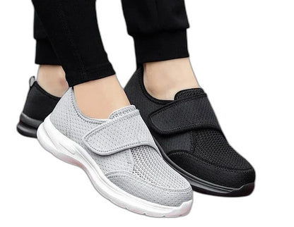 Comfortable Black Loafers for Women with Closed Toe Casual Style