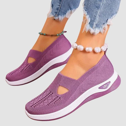 Comfortable Black Mesh Sneakers for Women with Cutout Platform Closed Toe Casual Style