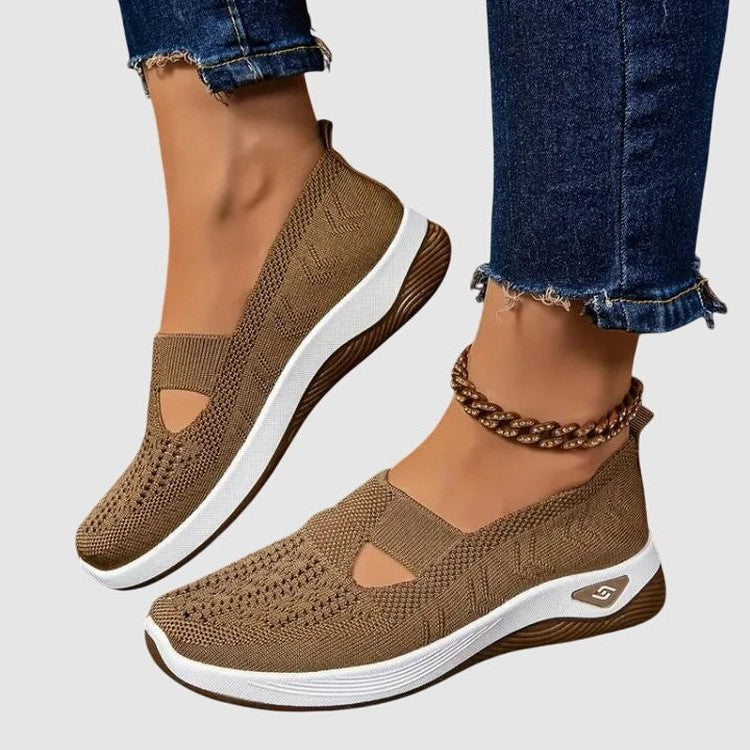 Comfortable Black Mesh Sneakers for Women with Cutout Platform Closed Toe Casual Style