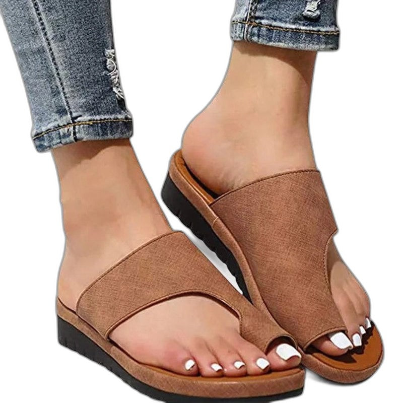 Comfortable Black Platform Sandals for Women with Slingback Open Toe Casual Style
