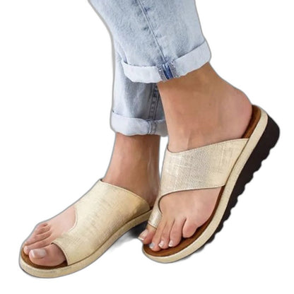 Comfortable Black Platform Sandals for Women with Slingback Open Toe Casual Style