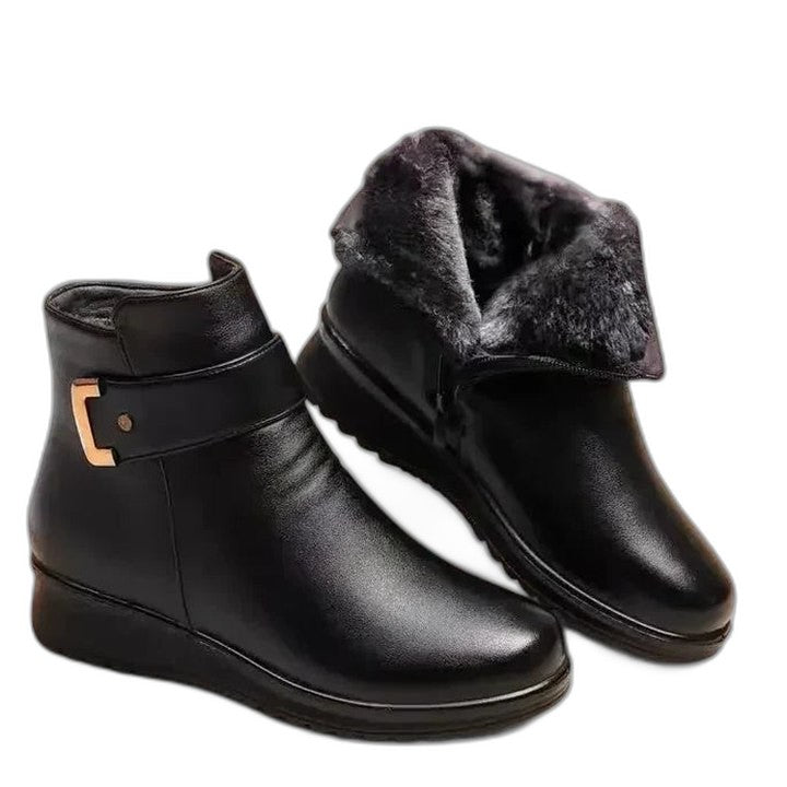 Comfortable Brown Leather Ankle Boots for Women with Closed Toe Fur Lined Buckle Casual Style