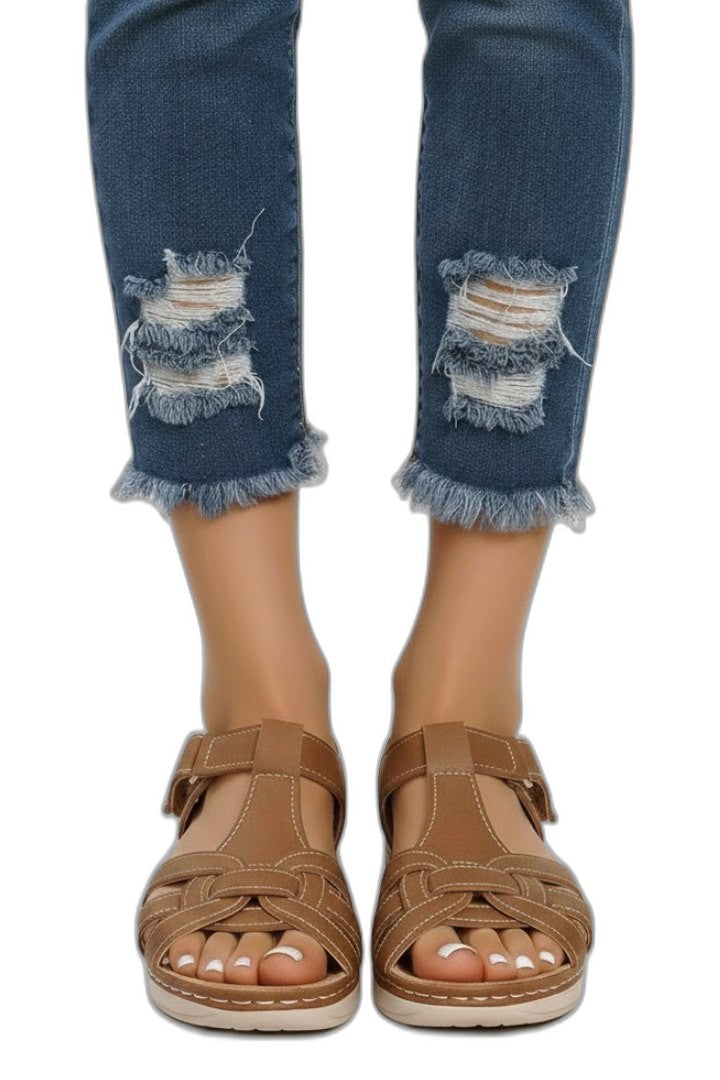 Comfortable Brown Leather Sandals for Women with Ankle Strap Open Toe Buckle Casual Style
