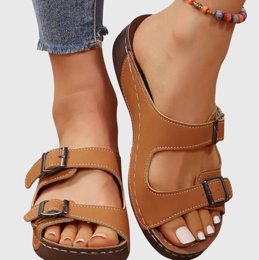 Comfortable Brown Leather Sandals for Women with Open Toe Buckle Casual Style
