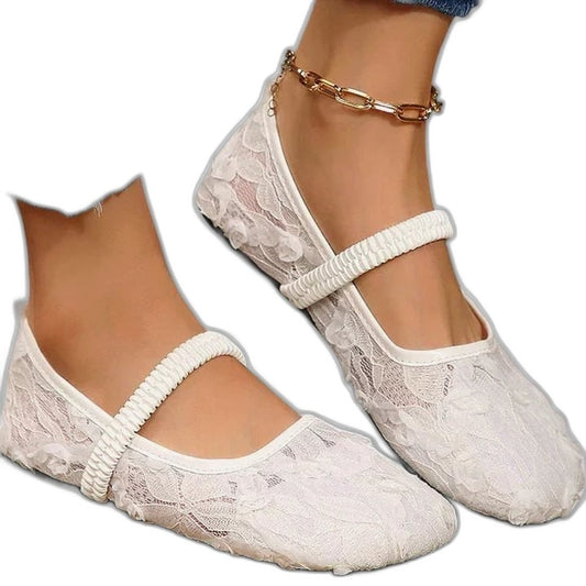 Comfortable Cream Lace Mary Jane Shoes for Women with Closed Toe Casual Style
