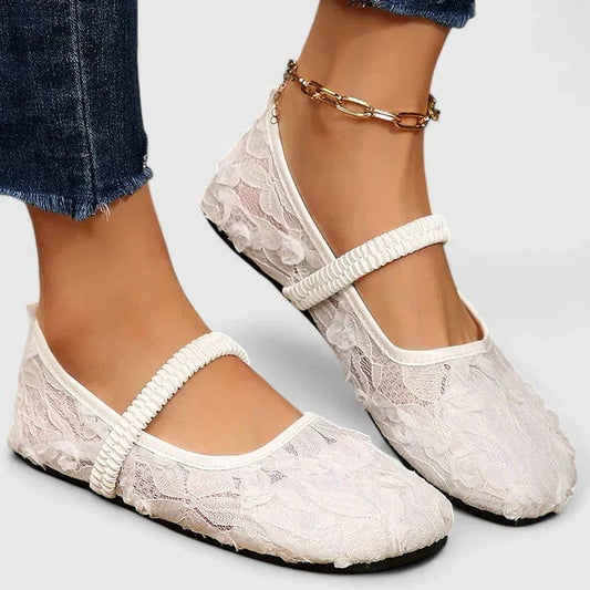 Comfortable Cream Lace Mary Jane Shoes for Women with Closed Toe Casual Style