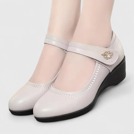 Comfortable Cream Leather Mary Jane Shoes for Women with Block Heel Closed Toe Buckle Casual Style