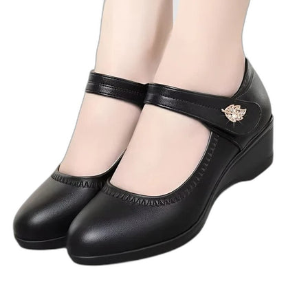 Comfortable Cream Leather Mary Jane Shoes for Women with Block Heel Closed Toe Buckle Casual Style