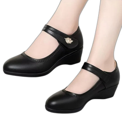 Comfortable Cream Leather Mary Jane Shoes for Women with Block Heel Closed Toe Buckle Casual Style