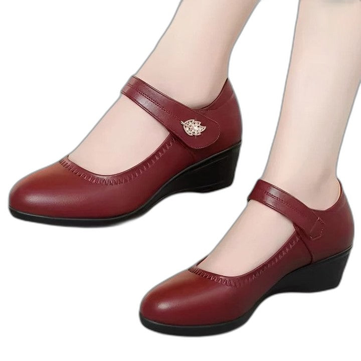 Comfortable Cream Leather Mary Jane Shoes for Women with Block Heel Closed Toe Buckle Casual Style