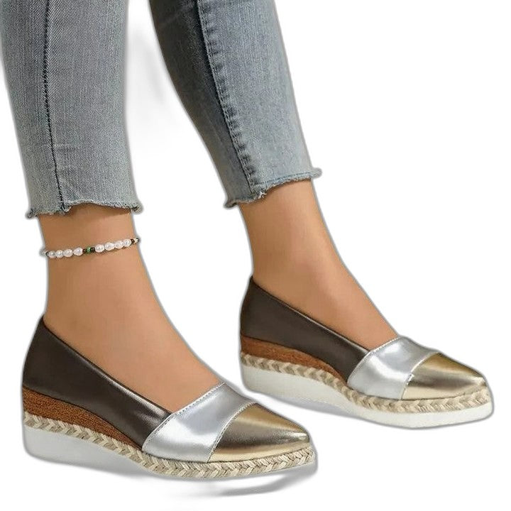 Comfortable Flats for Women with Platform Ankle Strap Closed Toe Casual Style