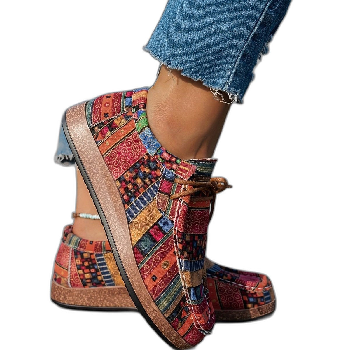 Comfortable Geometric Sneakers for Women with Platform Closed Toe Lace Up Casual Style